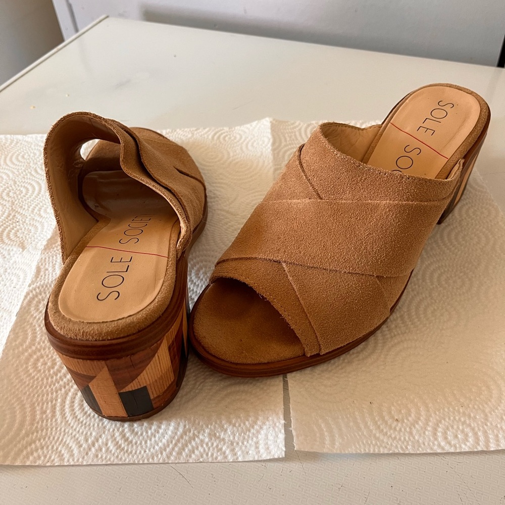 Sole Society Beige Women's  7 Tota Slide Suede Sandals